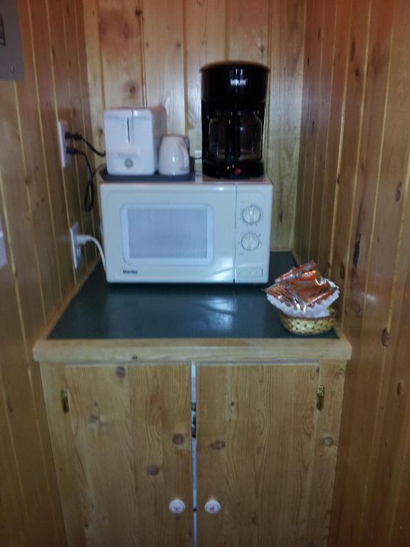 Steamboat Mountain Chalets Hotel Spillimacheen Camera foto